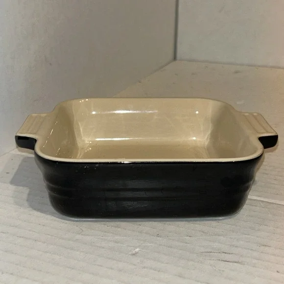 LE CREUSET Dark Blue SMALL STONEWARE ROASTING CASSEROLE BAKING DISH 6"X6" - Picture 1 of 4